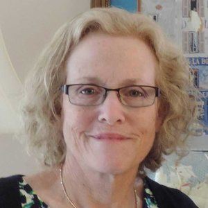 Meet your Posher, Carol